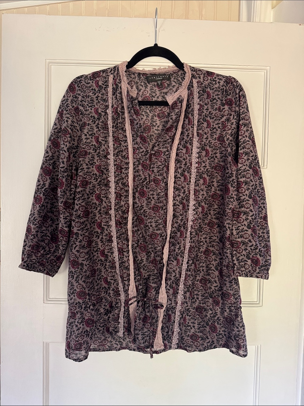 Sanctuary Clothing Purple Floral Silk Blouse with Pink Lace Trim